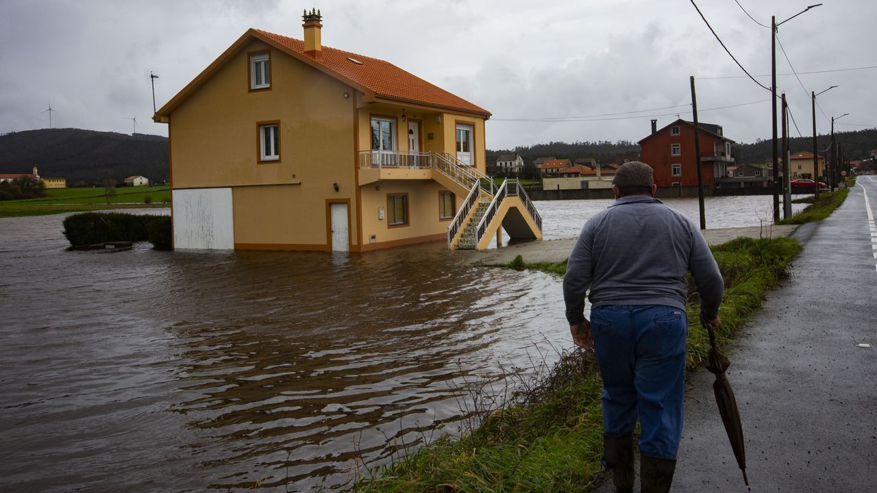 La Borrasca Karim Deja Su Huella En Galicia Con Inundaciones Y Vientos De Mas De 150 Kilometros Por Hora