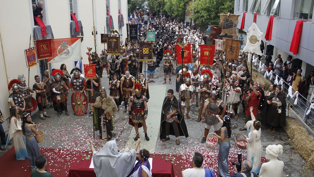 Resultado de imagen de desfile arde lucus 2017