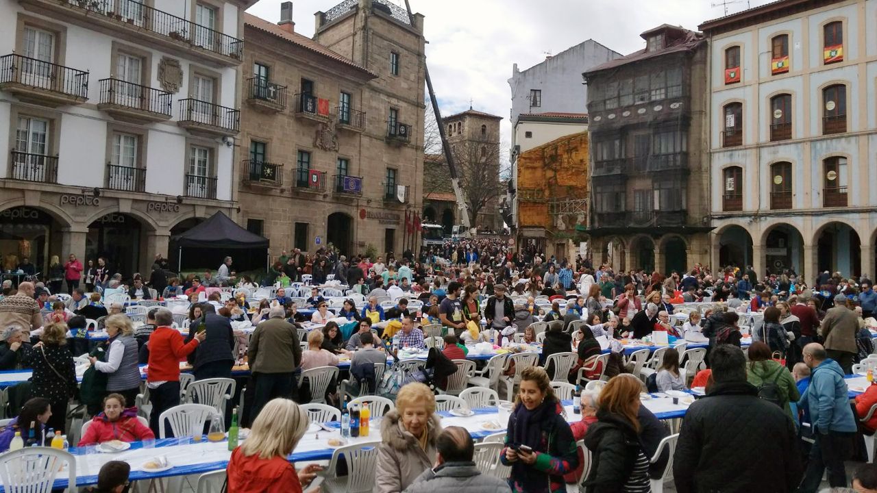 comida en la calle aviles 2018