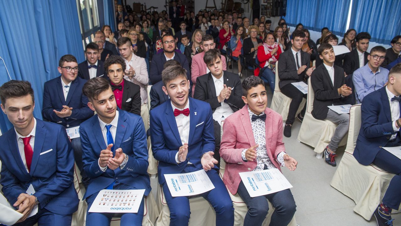 Alumnos de cuarto de ESO de Fonteboa despiden el curso Alumnos de cuarto de ESO de Fonteboa despiden el curso