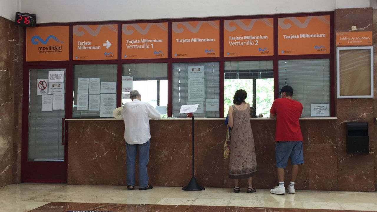 un cambio de formato deja a los usuarios sin tarjetas millennium