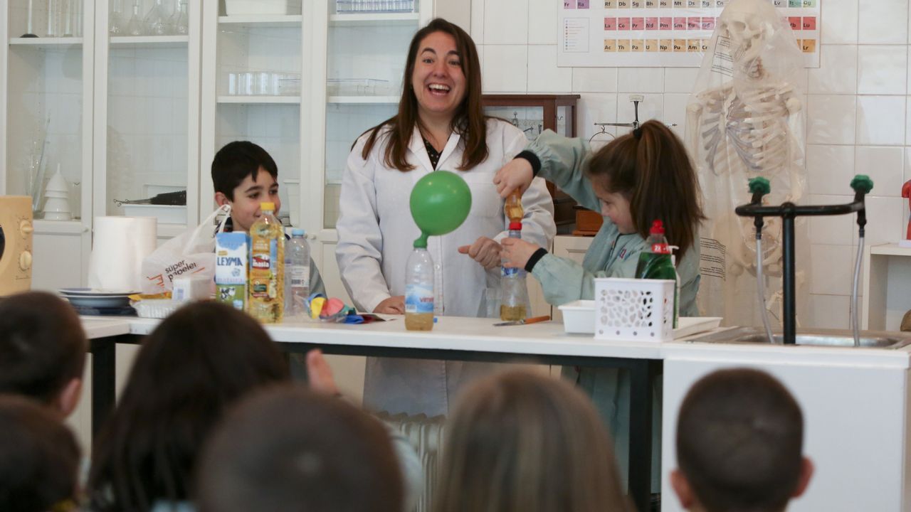 mujeres de compania en santiago de compostela