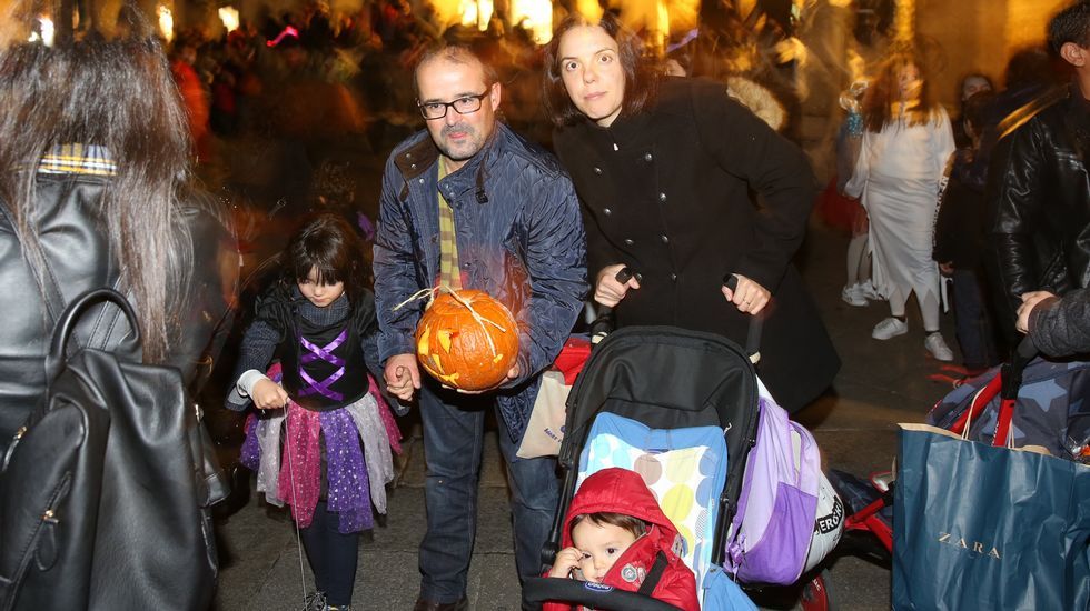 Ourense celebra el Samaín en la praza Maior
