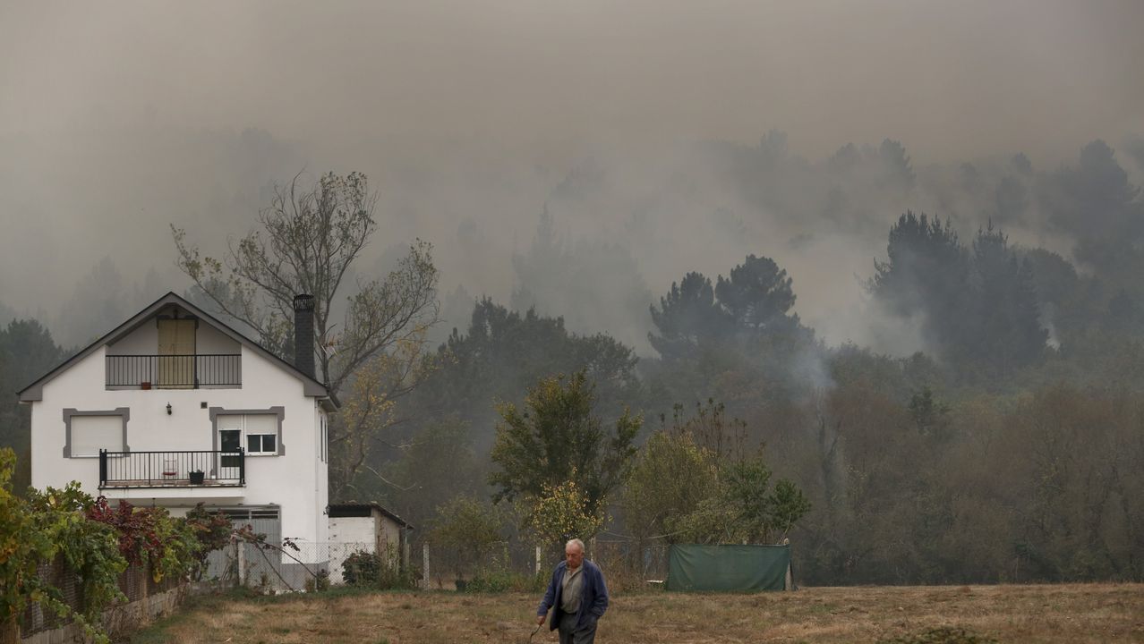 En Cereixa, el fuego estuvo muy cerca de las casas