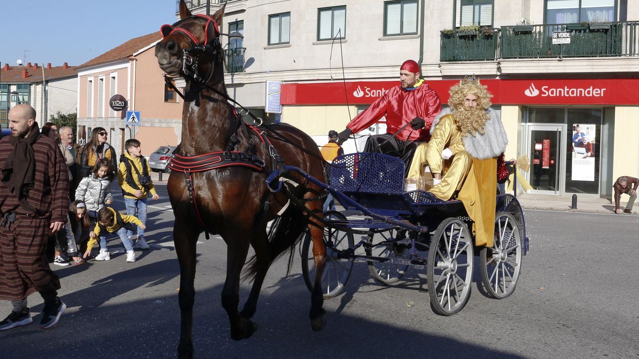 La tradicional foto en el regazo de los Reyes, para avisarles de lo que les hemos pedido