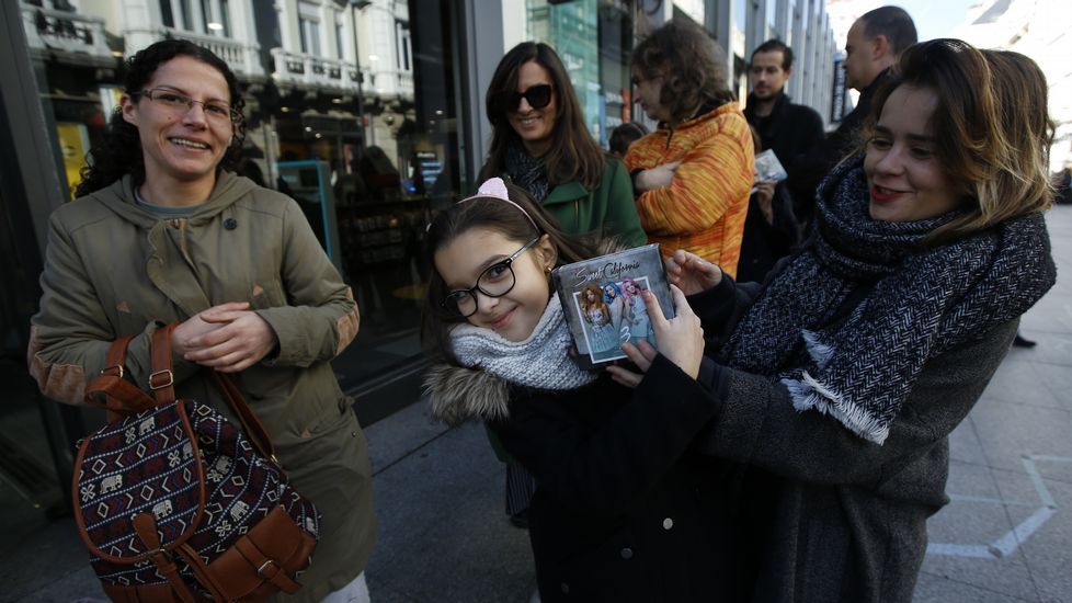 Firma de discos de Sweet California en la Fnac