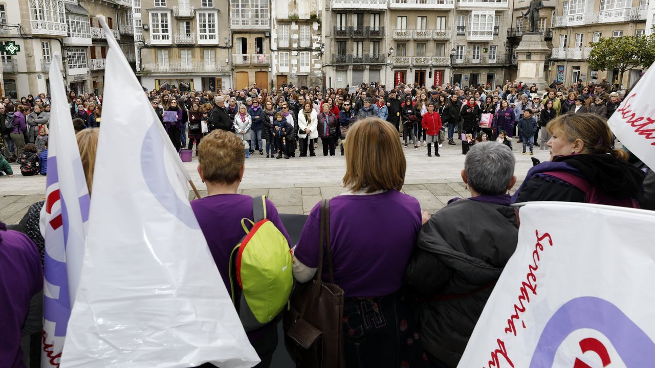 Manifestación por el 8M en Viveiro