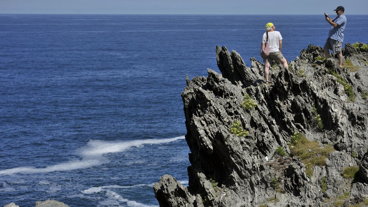 �Qu� pasa en Punta Frouxeira?.