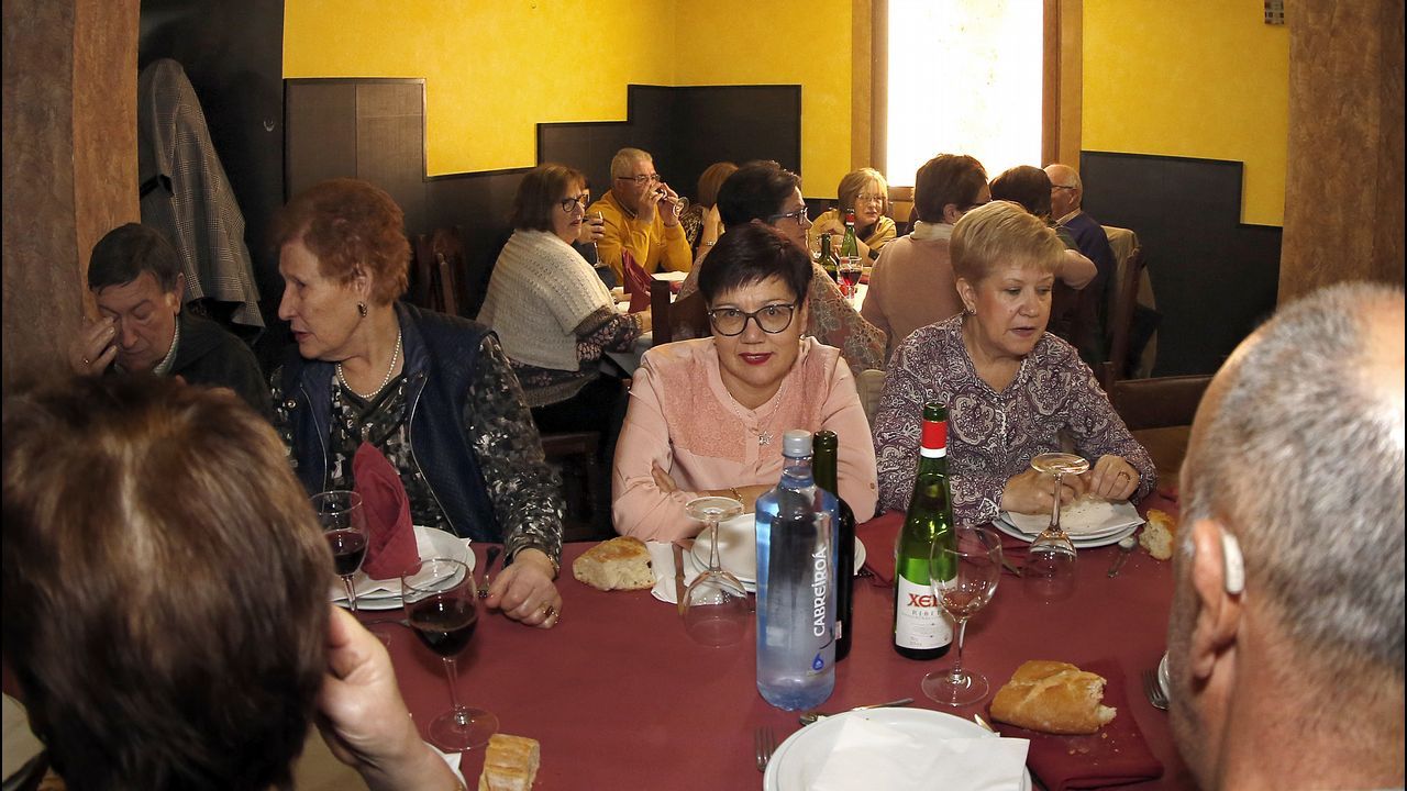 Comida de Reyes para los mayores de Rianxo