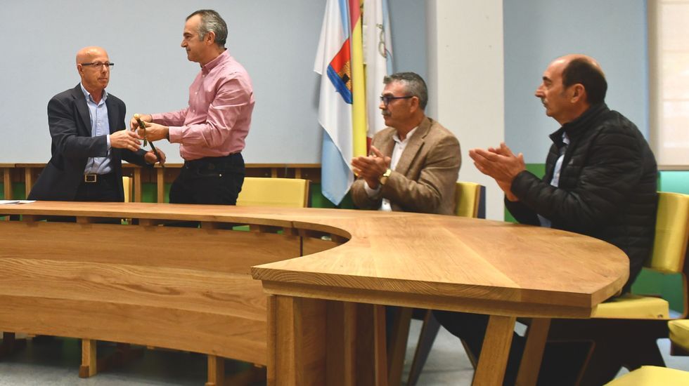 Corcubión. Alcalde, Manuel Insua (PSOE)
