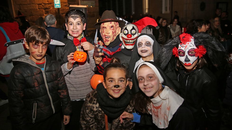 Ourense celebra el Samaín en la praza Maior