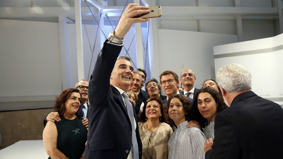 Feijoo preside la imposición de las Medallas de Galicia 2016 a Gallego, Leiro, Los Suaves y Losada