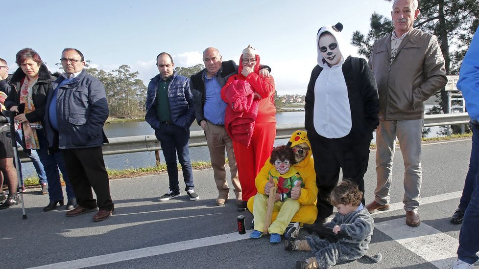 Desfile del momo en Vilanova de Arousa