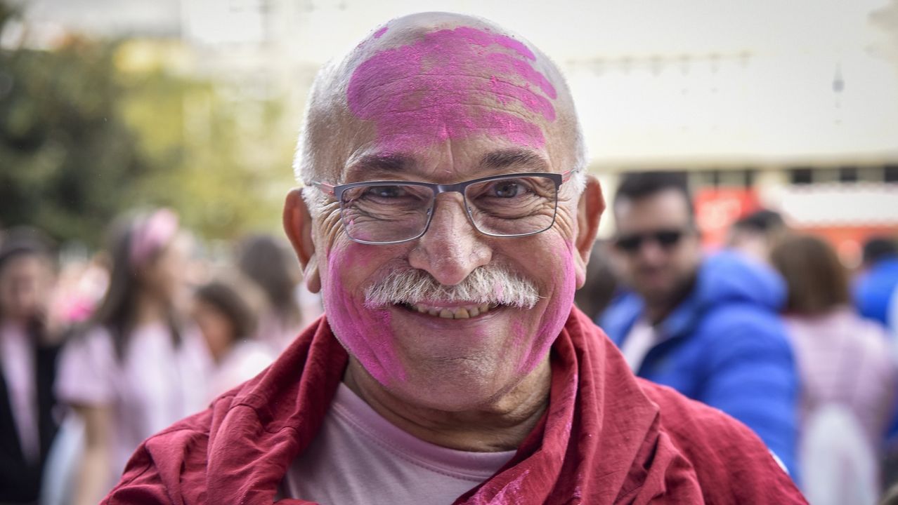 RESUMEN DEL AÑO 2019.El rosa dominó la andaina solidaria contra el cáncer de Boiro