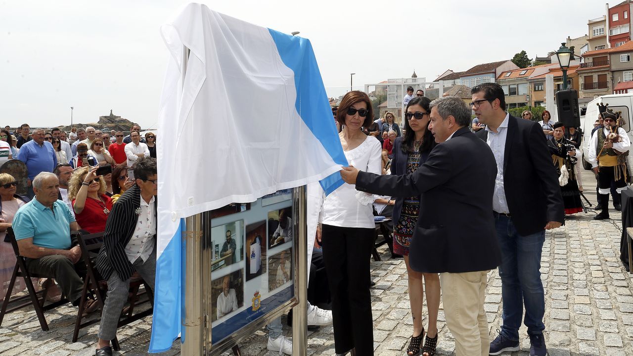 ACTO DEL HOMENAJE A PLACIDO BETANZOS EN EL QUE BAUTIZO´CON SU NOMBRE EL PASEO MARITIMO DE PALMEIRA