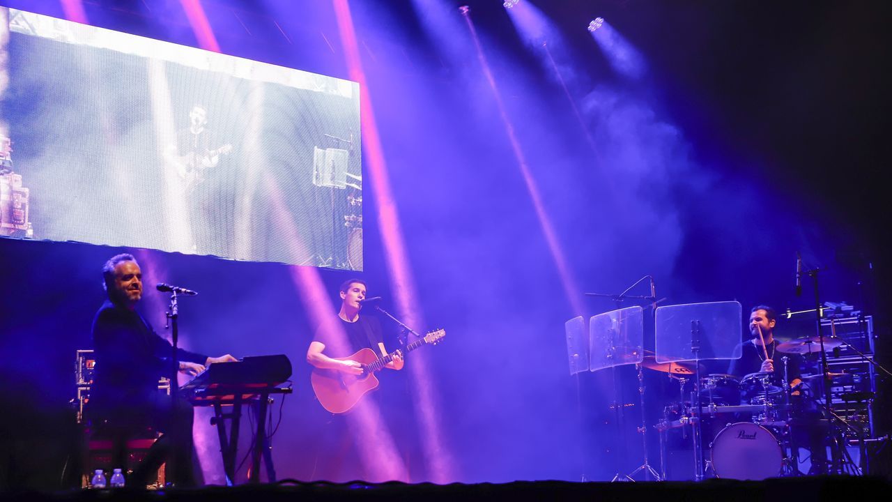 ¡Mira las fotos del concierto de Maldita Nerea en Noia!