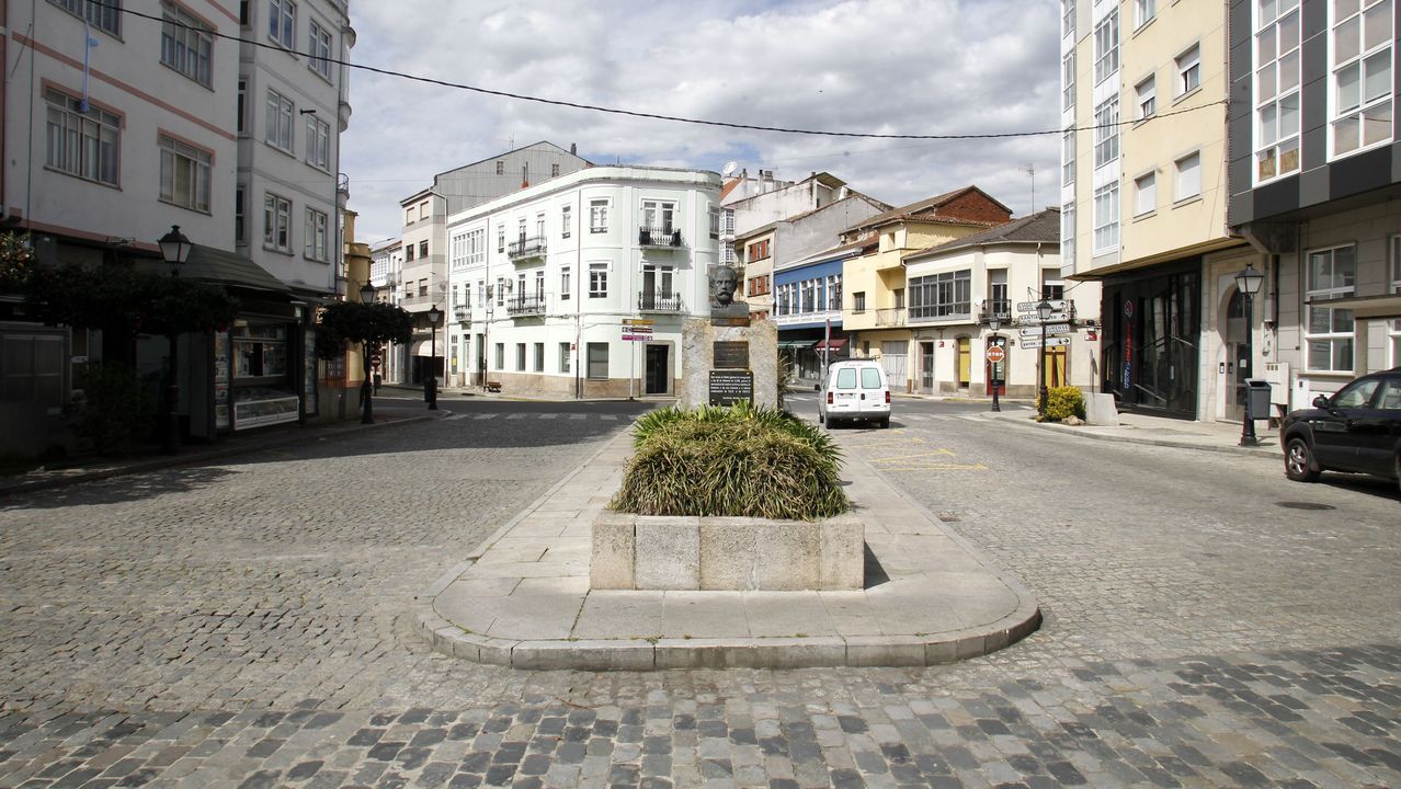 Plaza de la Estación (Monforte).