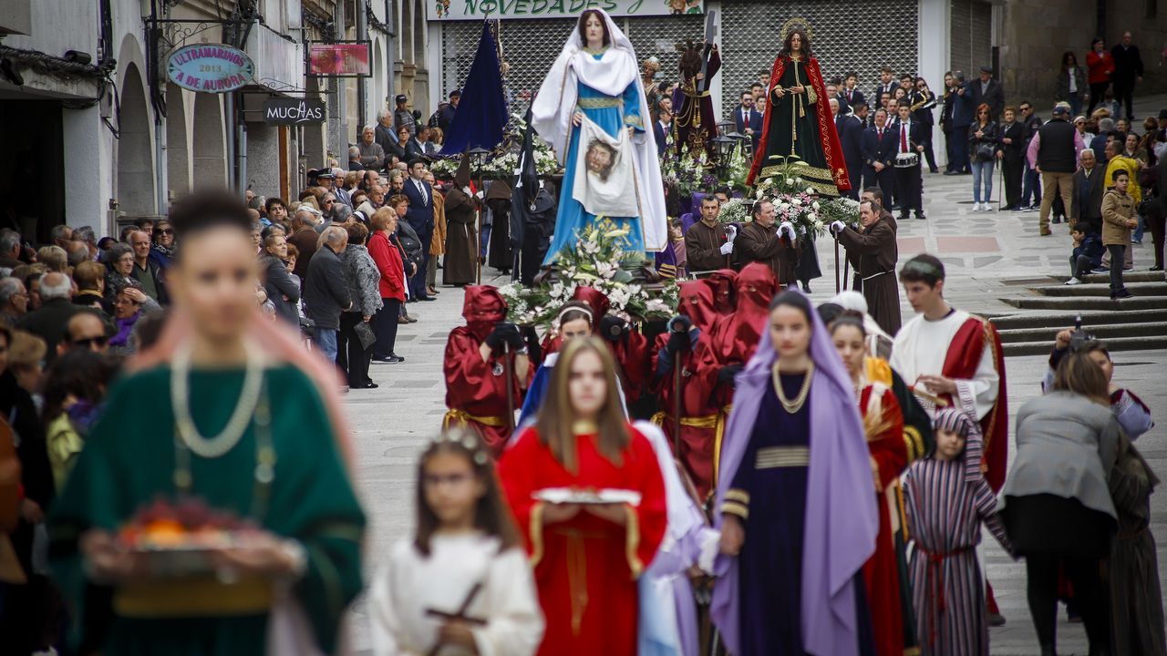 Viernes Santo en la comarca del Barbanza 2019