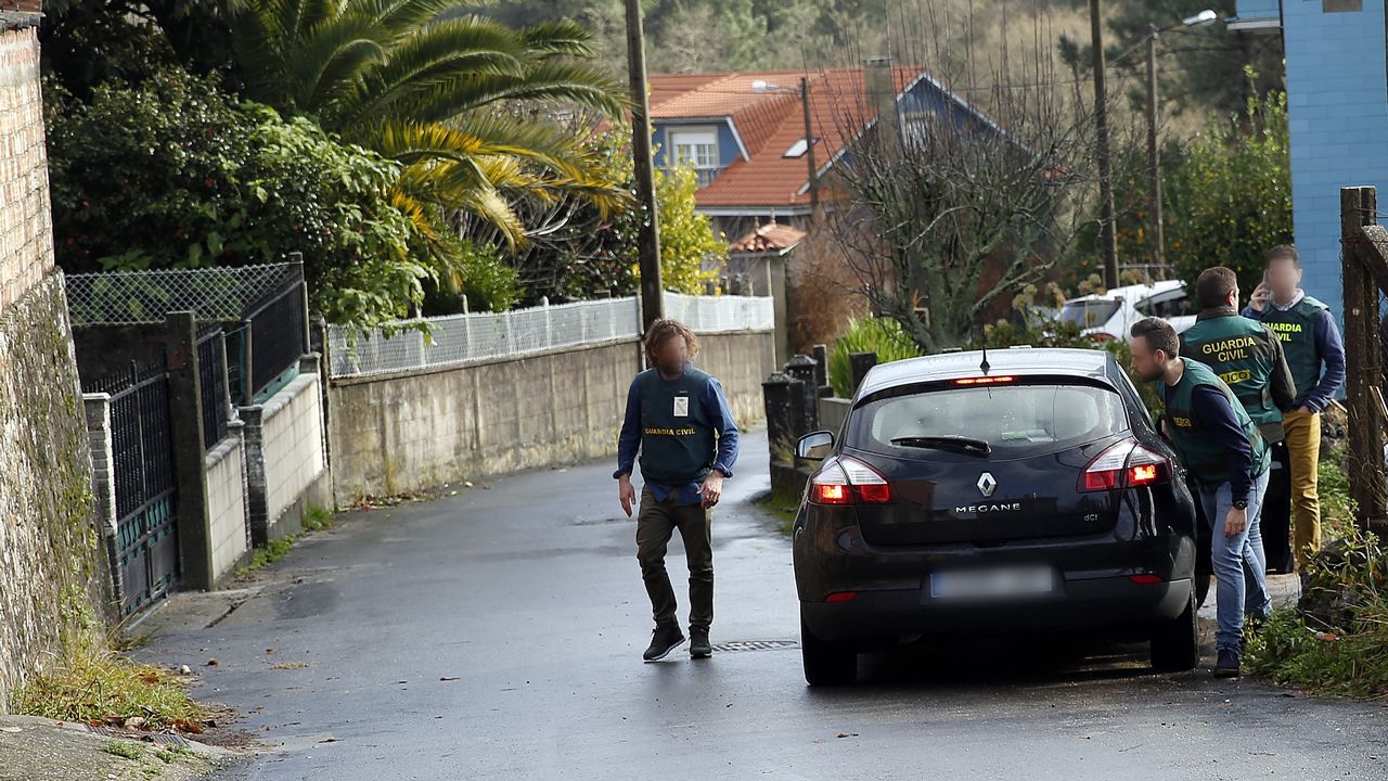 Registro en la casa de Taragoña del detenido por la desaparición de Diana Quer
