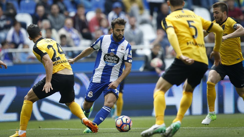 Joselu cabecea el 1-0