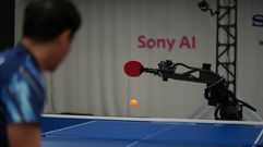 El&nbsp;robot entrenado con IA que ya gana a la &eacute;lite del tenis de mesa