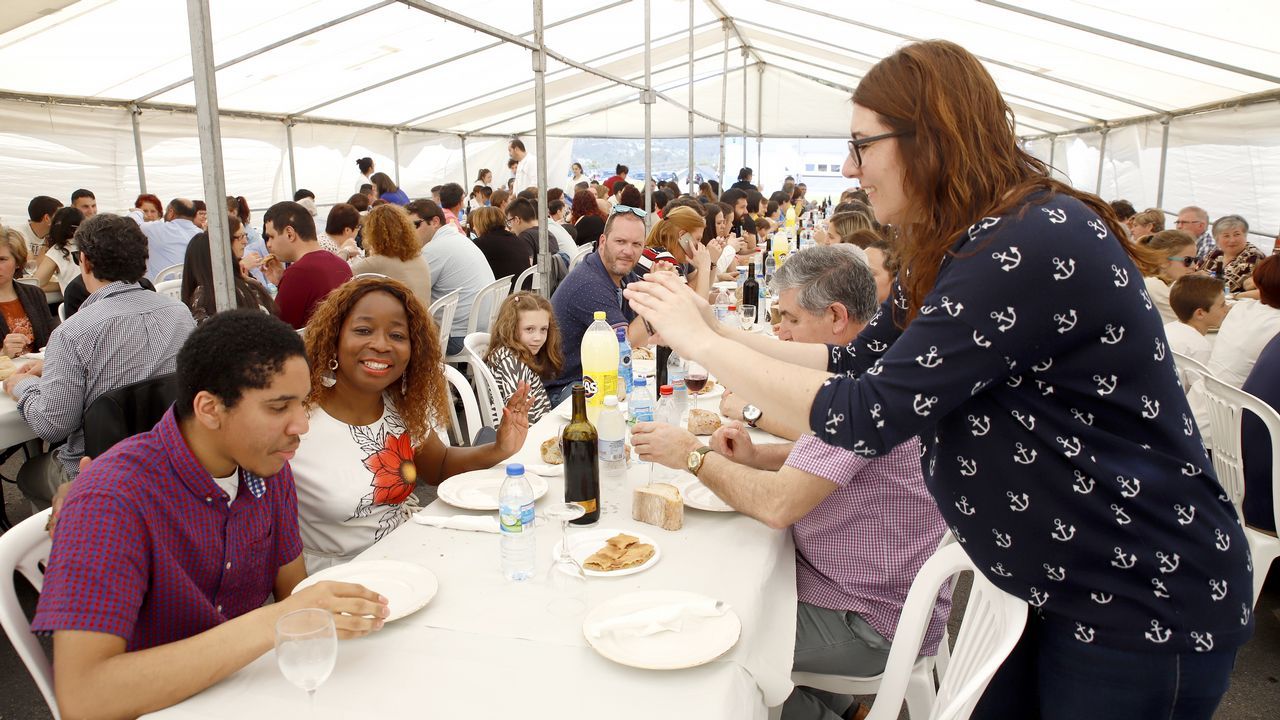 JORNADA DE FAMILIAS EN AMICOS. COMIDA