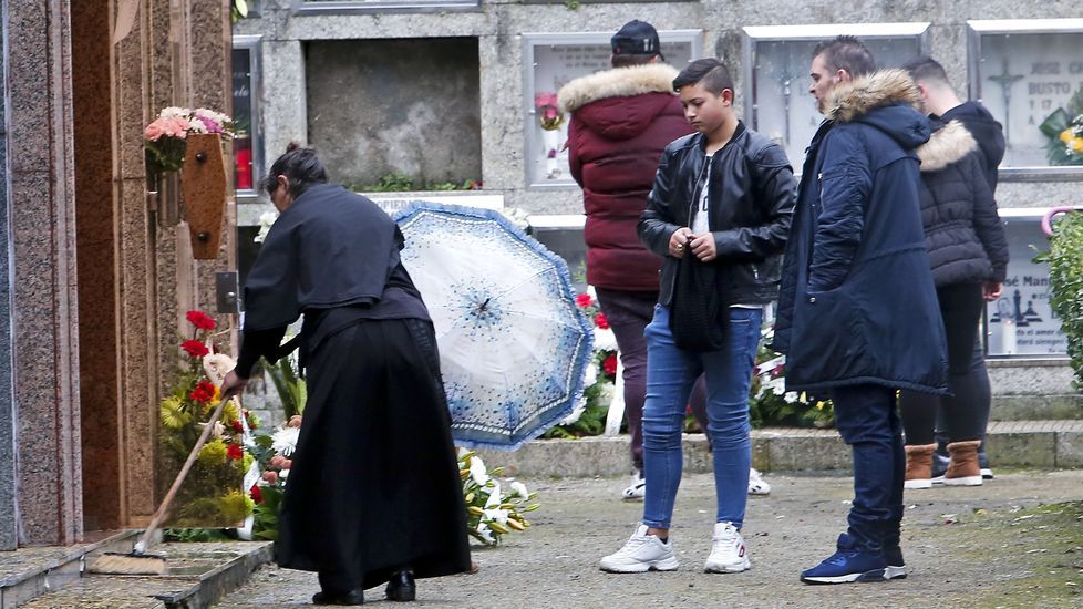 Día de Difuntos en el cementerio de San Mauro