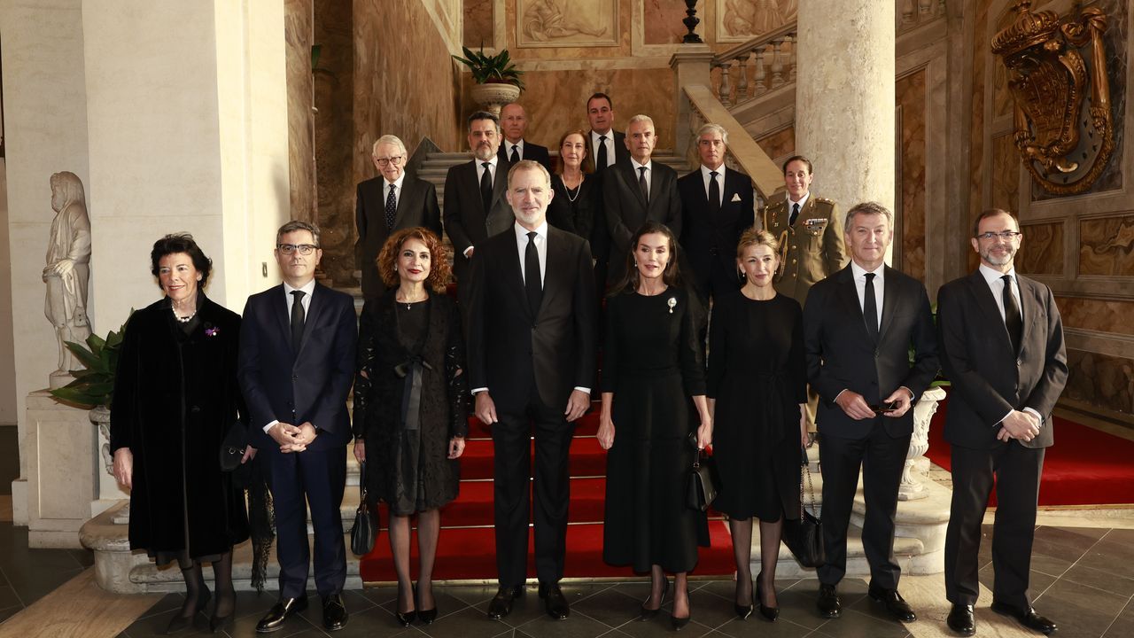 La delegaci�n espa�ola que asistir� al funeral.