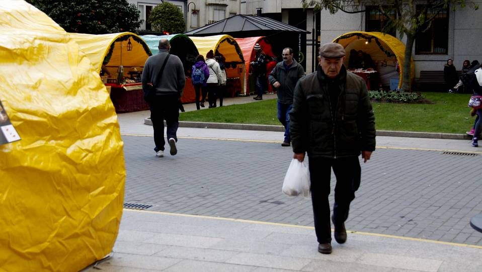 Abre el mercadillo navideño de O Barco