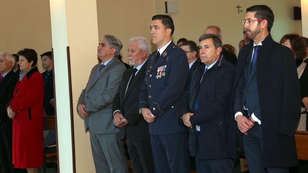 El EVA 10 celebra la festividad de su patrona la Virgen de Loreto con un acto militar