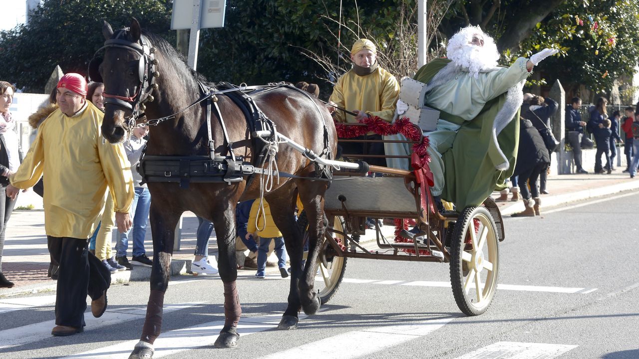 La tradicional foto en el regazo de los Reyes, para avisarles de lo que les hemos pedido