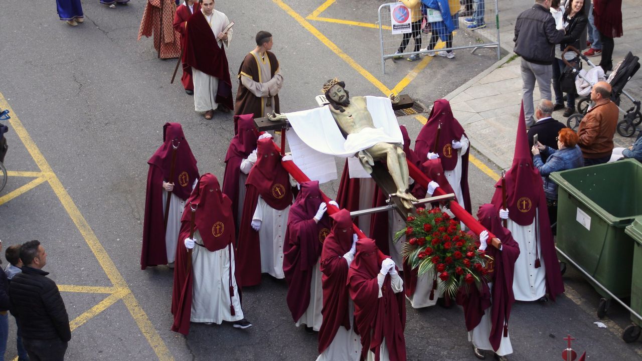 Viernes Santo en la comarca del Barbanza 2019