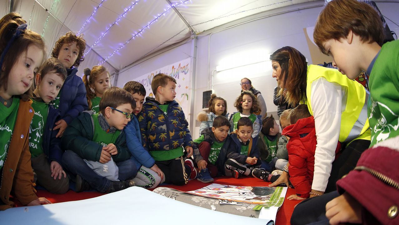 feira da educacion de ribeira