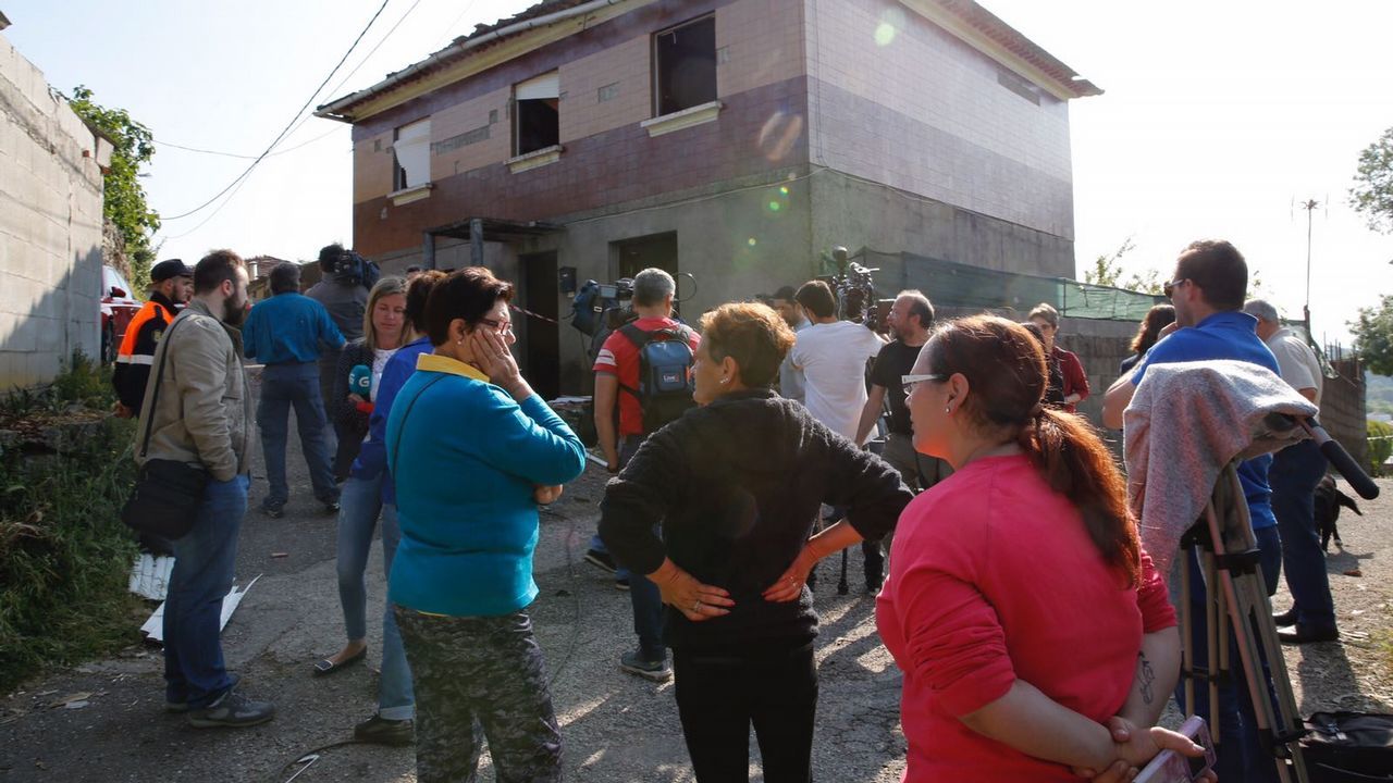 El diá después a la explosión mortal en Tui