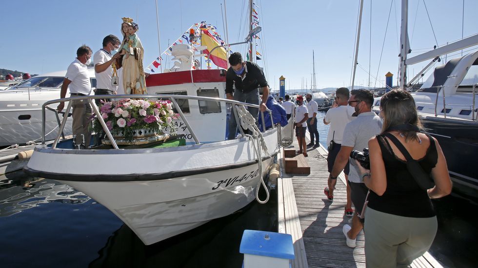 Procesión marítima de la Virgen del Carmen en Sanxenxo