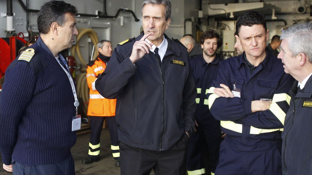 Las pruebas del «Furor» comenzaron a primera hora de esta mañana; en el barco viajan 87 personas