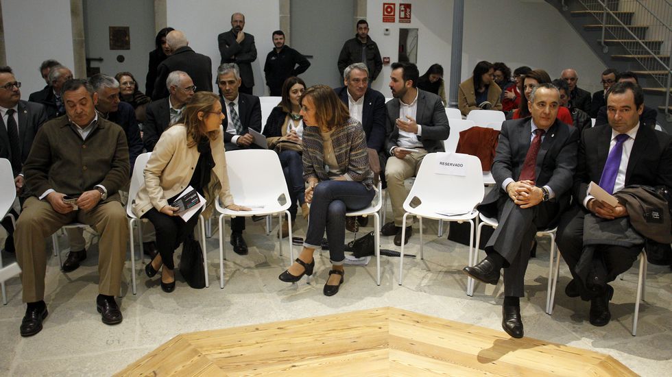 Numerosas autoridades no se quisieron perder la inauguración