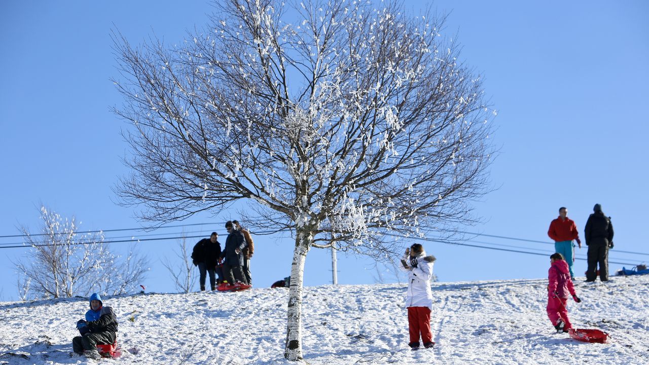O Cebreiro es actualmente el lugar que más visitantes recibe atraídos por la nieve