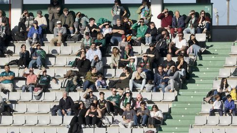B&uacute;scate en la grada del Racing Club Ferrol- Unionistas&nbsp; de Salamanca