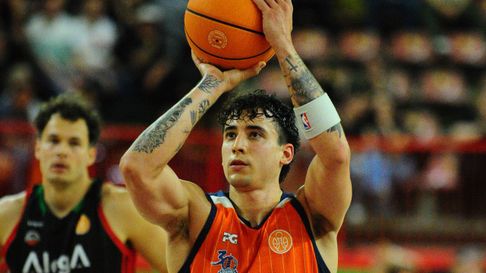 Las mejores im&aacute;genes de la victoria del Leyma B&aacute;squet Coru&ntilde;a ante el Alega Cantabria