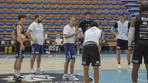 Primer entrenamiento del Breog&aacute;n 2026-2027