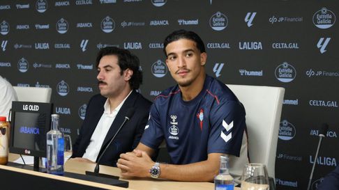 La presentaci&oacute;n de Couhaib Driouech con el Celta, en im&aacute;genes