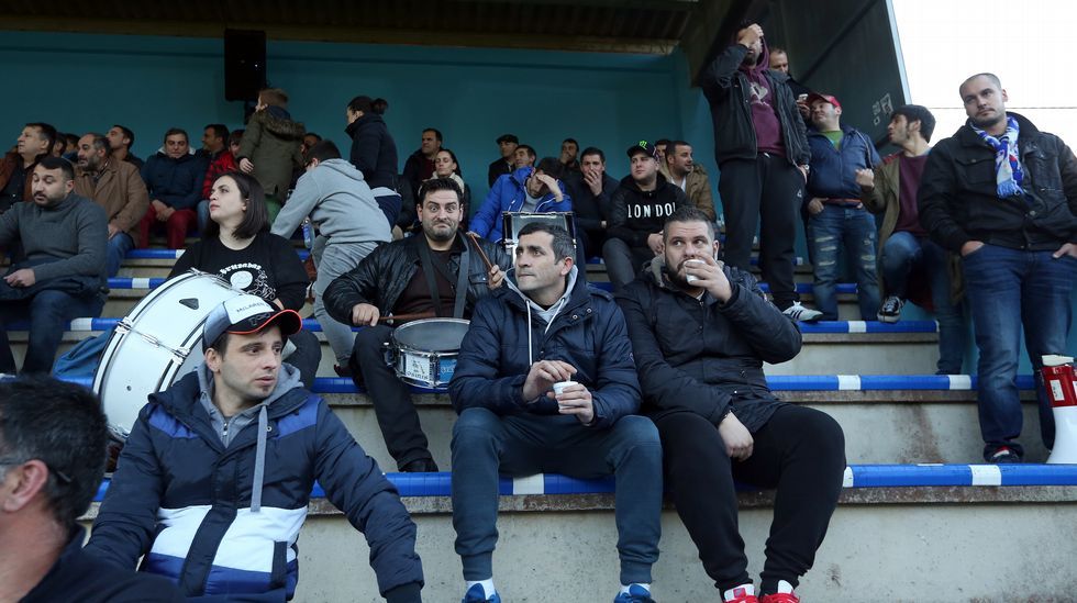 Partido de fútbol Segunda B entre Boiro y Celta B