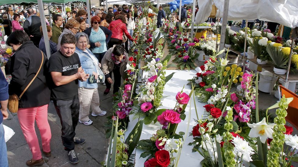 Mercado de flores para Todos los Santos