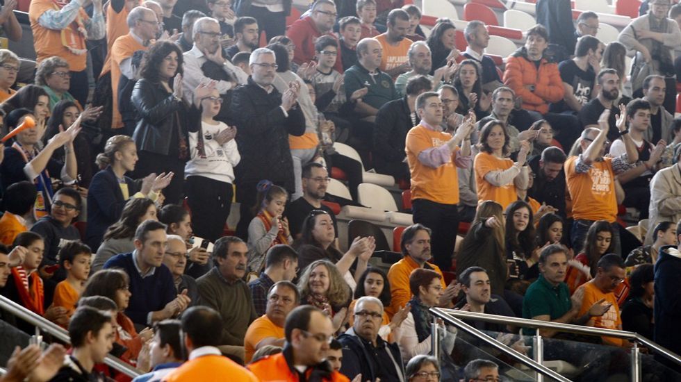 Afición del Basquet Coruña-Melilla, segundo partido de los play off por el ascenso a la Liga ACB