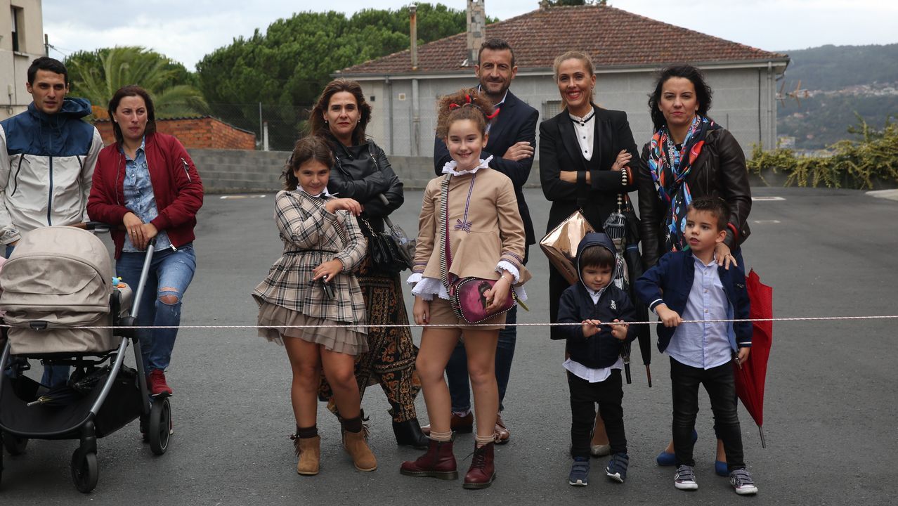 ACTO INSTITUCIONAL CASTRENSE DEL DÍA DEL PILAR EN OURENSE.Familiares y numeroso público asistió al acto