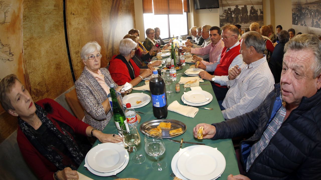 Comida de Reyes para los mayores de Rianxo