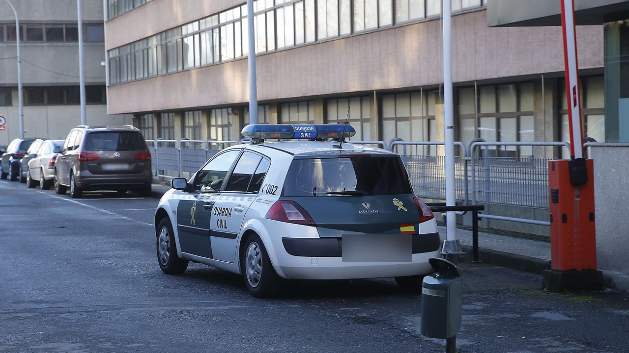 Llegada al cuartel de la Guardia Civil de Lonzas, en A Coruña, del sospechoso de la desaparición de Diana Quer.