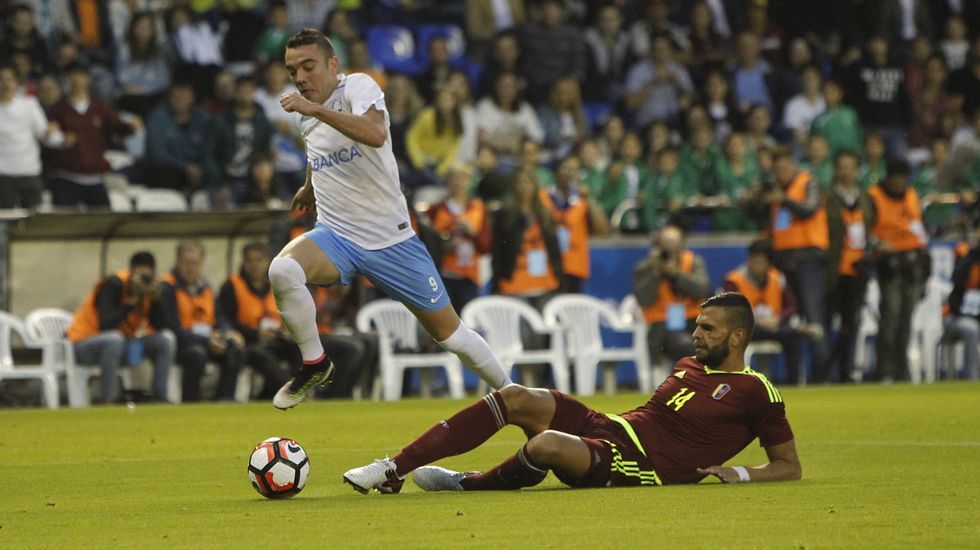 Foto de formación del Galicia-Venezuela del 2016 en el que coincidieron Denis, Sergio, Aspas y Hugo Mallo