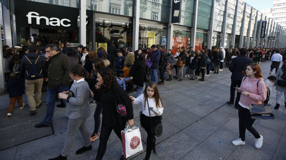 Firma de discos de Sweet California en la Fnac